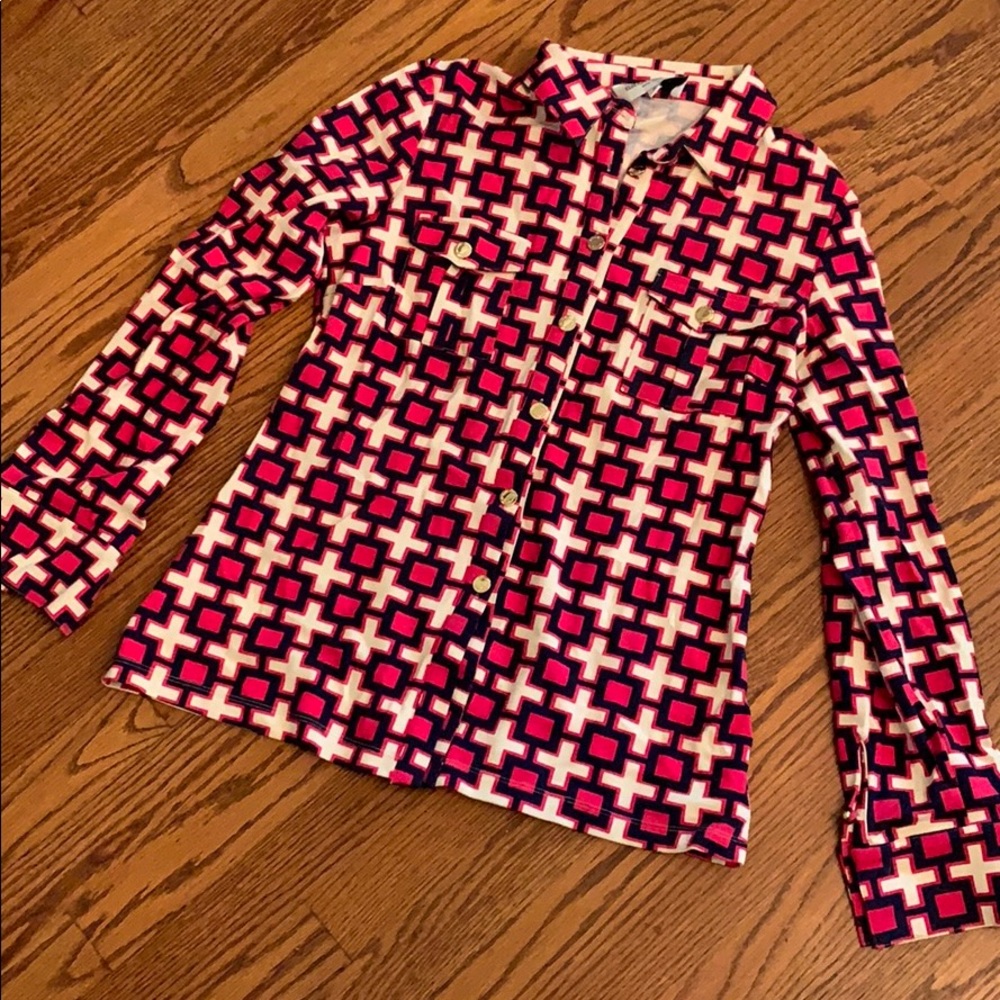 Elizabeth McKay top